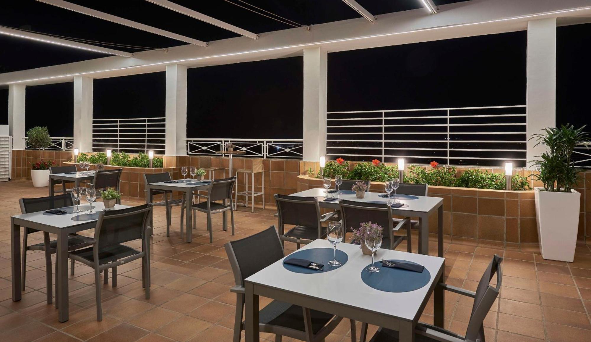 Nh Center Hotel Valence