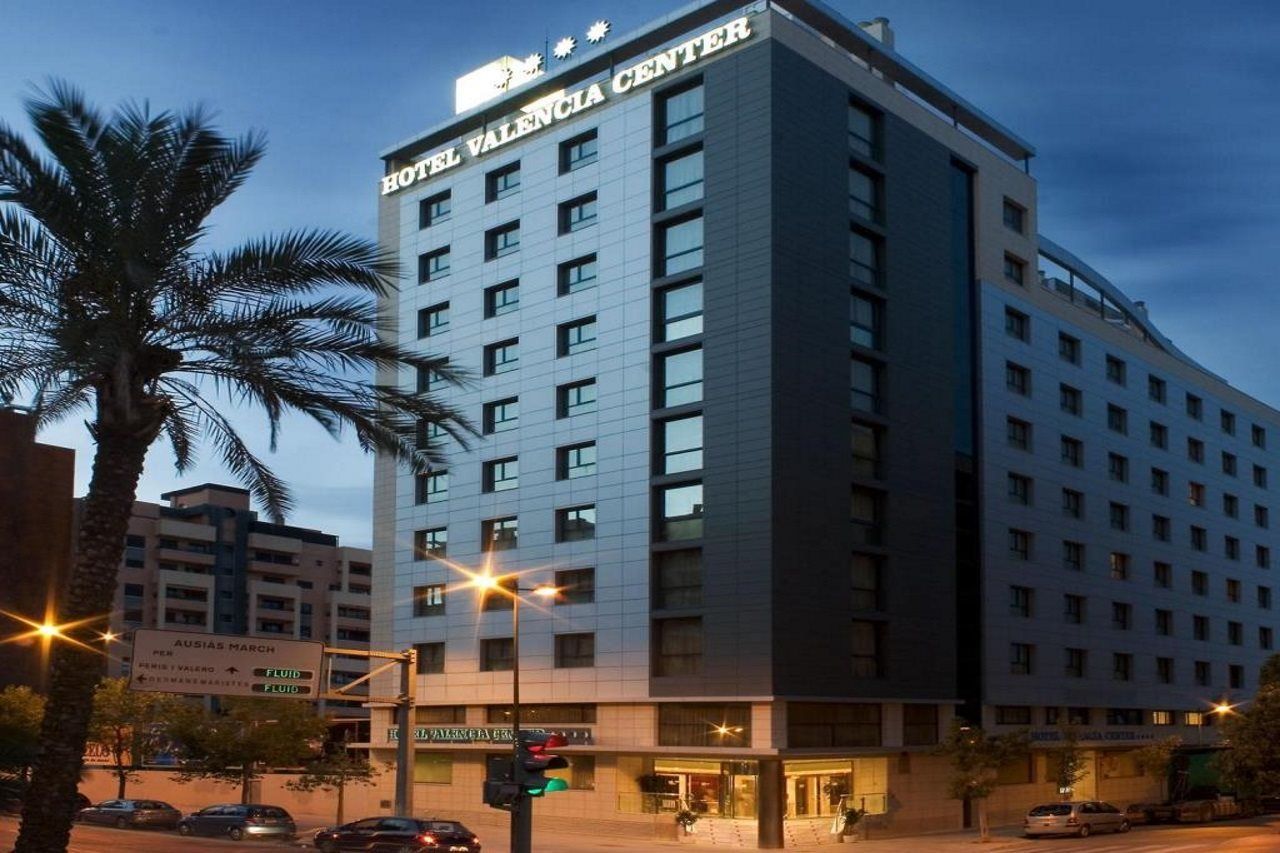 Nh Center Hotel Valenza