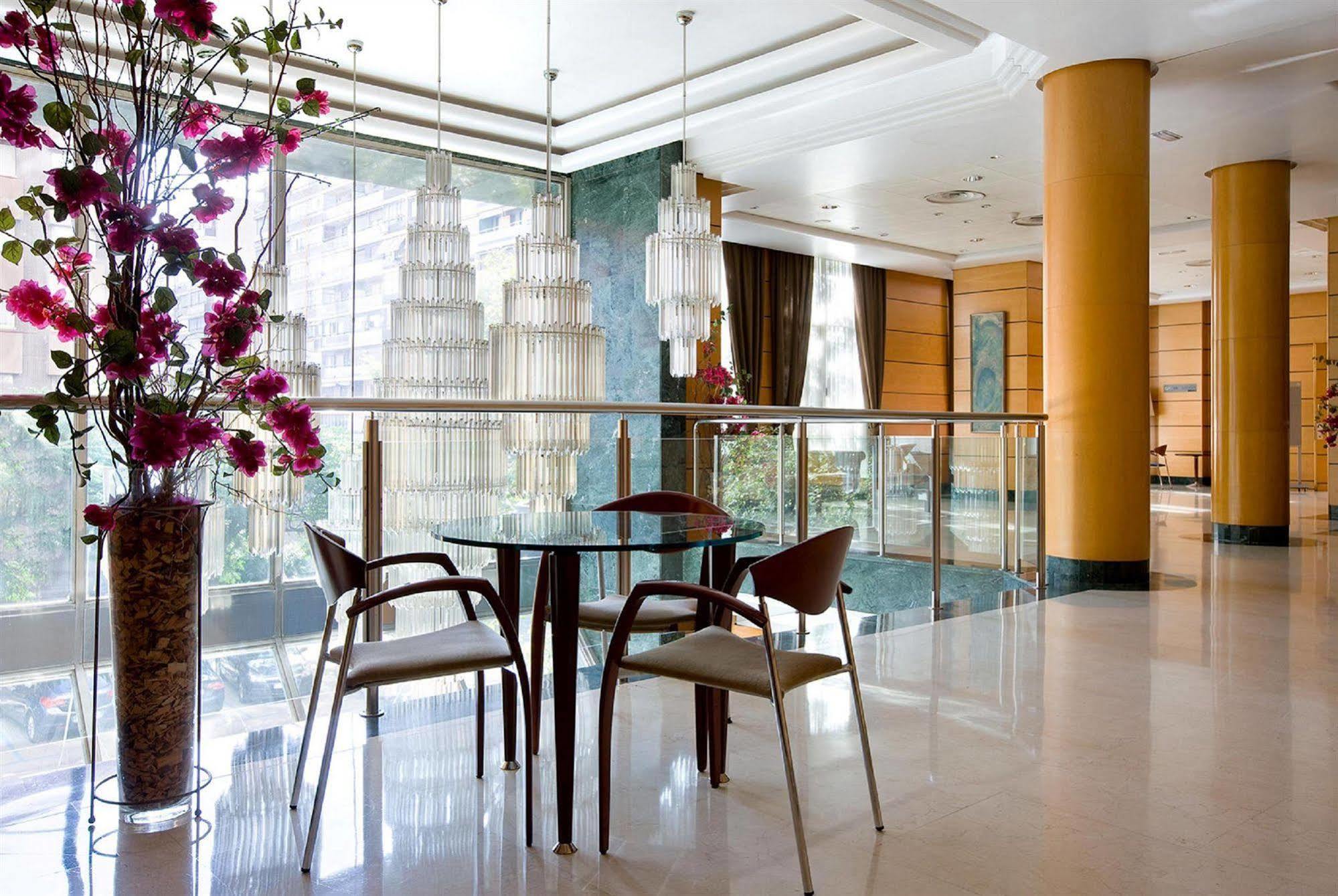 Nh Center Hotel Valenza